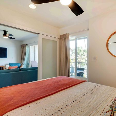 Waipouli Beachfront Condo With Balcony And Ocean Views Kapa'a Extérieur photo
