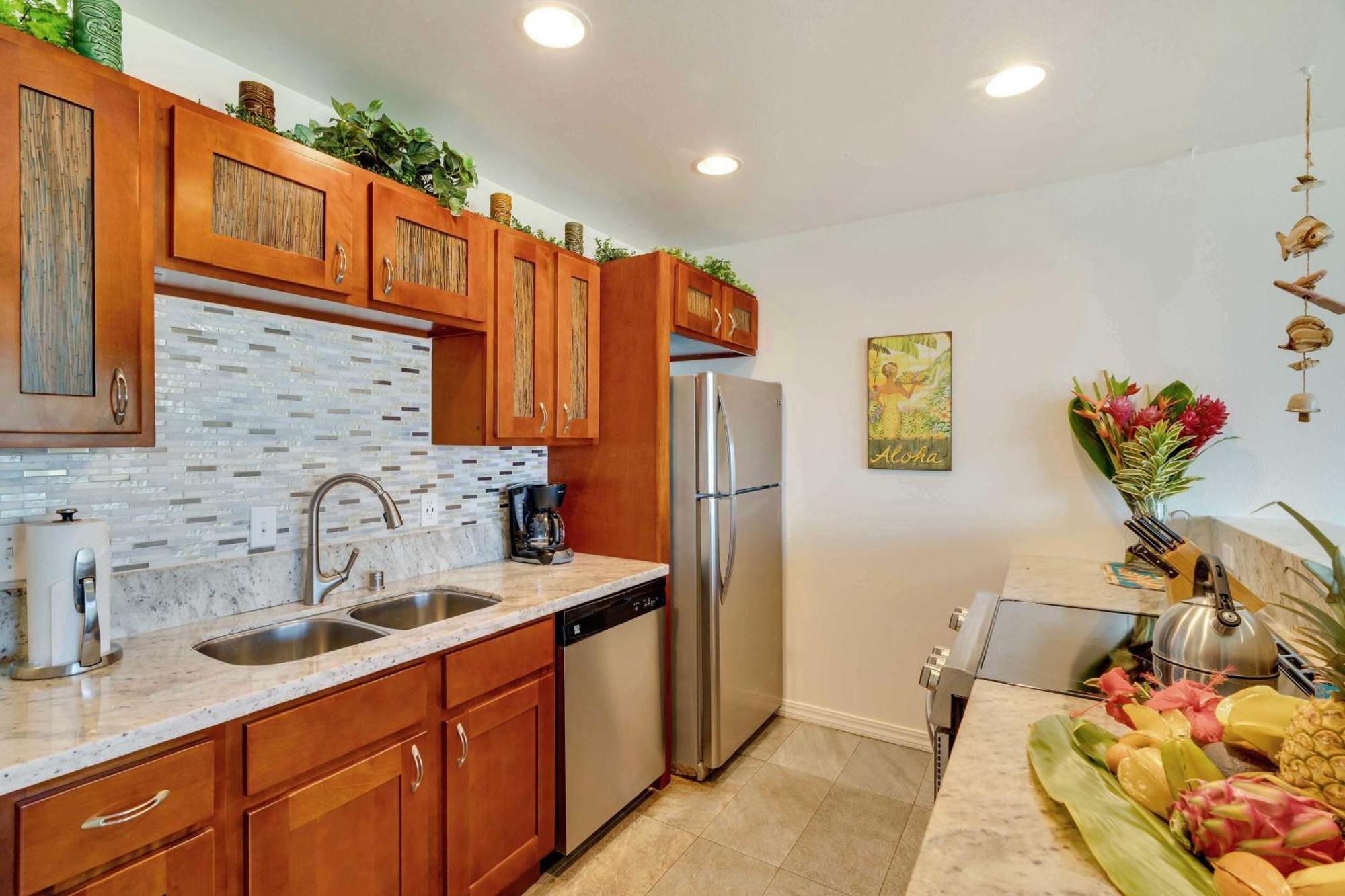 Waipouli Beachfront Condo With Balcony And Ocean Views Kapa'a Extérieur photo
